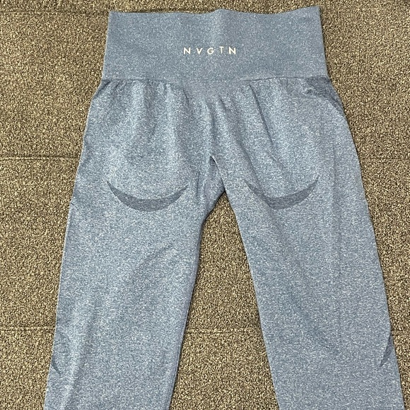 NVGTN Slate Blue Contour Seamless Leggings size medium - Picture 2 of 3